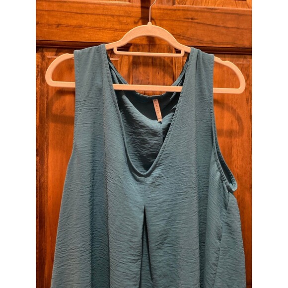 Vamiani Dress Plus Size 2X Green Sleeveless Shift Lightweight V Neck Flowy Casua - Picture 2 of 11